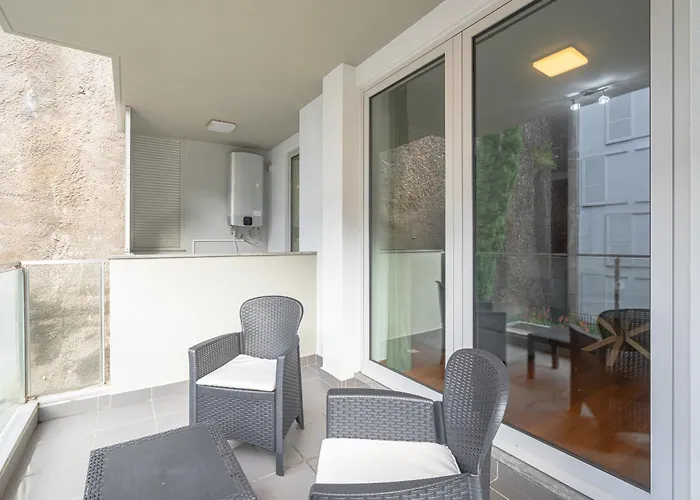 New Airport & Downtown Appartement